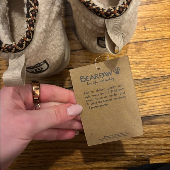 BearPaw - Picture 4 of 4